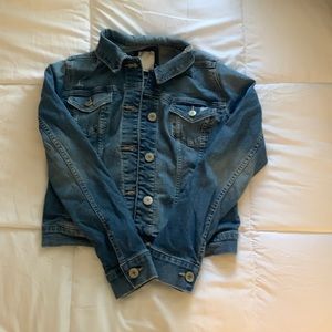 Blue Ripped Jean Jacket. Size Teen Age girl XS. 6 pockets. Button up, comfy.